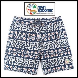 Reyn Spooner Tahitian Board Shorts in Ink/Red/32.